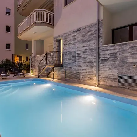 Stobrec 2 * Сплит